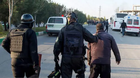 مردان نقاب دار در قائم شهر آدم ربایی کردند / آنها مسلح بودند