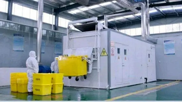 چین به ایران در روزهای کرونایی کمک کرد 