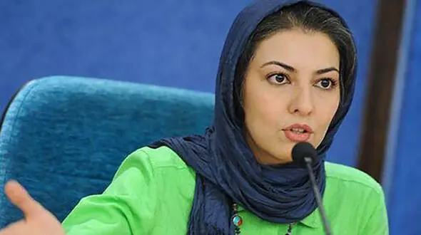 عذرخواهی خانم بازیگر ایرانی بخاطر حمایت از کومله اعدامی +عکس
