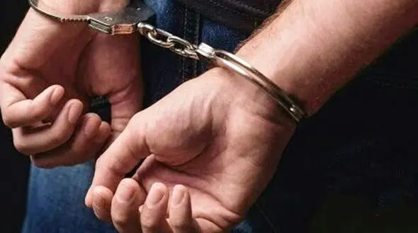 سارق حرفه ای شاه کلید درب های ورودی را داشت/ دزد دوچرخه های تبریز موقع فروش گیر افتاد