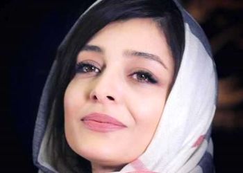 نگاه روز | کمند امیرسلیمانی و ساره بیات در کنار پدرانشان