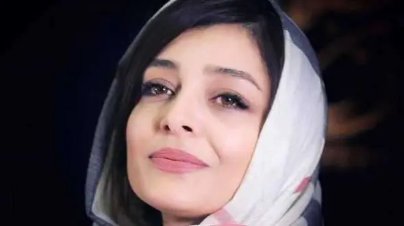 نگاه روز | کمند امیرسلیمانی و ساره بیات در کنار پدرانشان