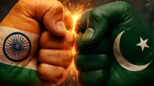 پاسخ تند پاکستان به تنش‌ها/ آماده‌باش برای جنگ با هند