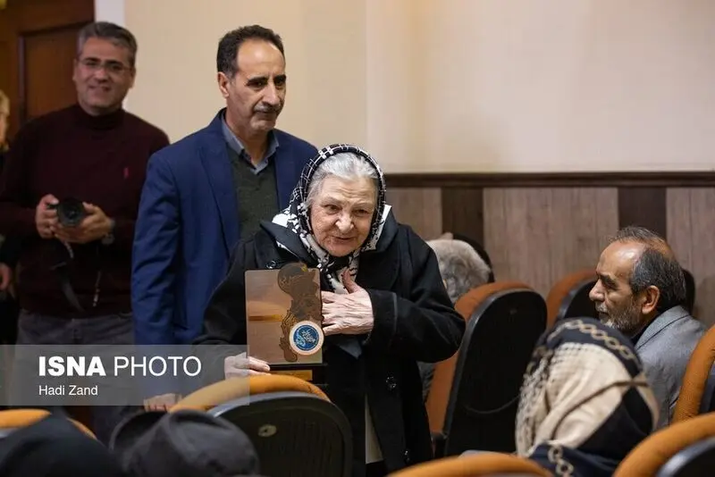 آزیتا لاچینی و افسر اسدی