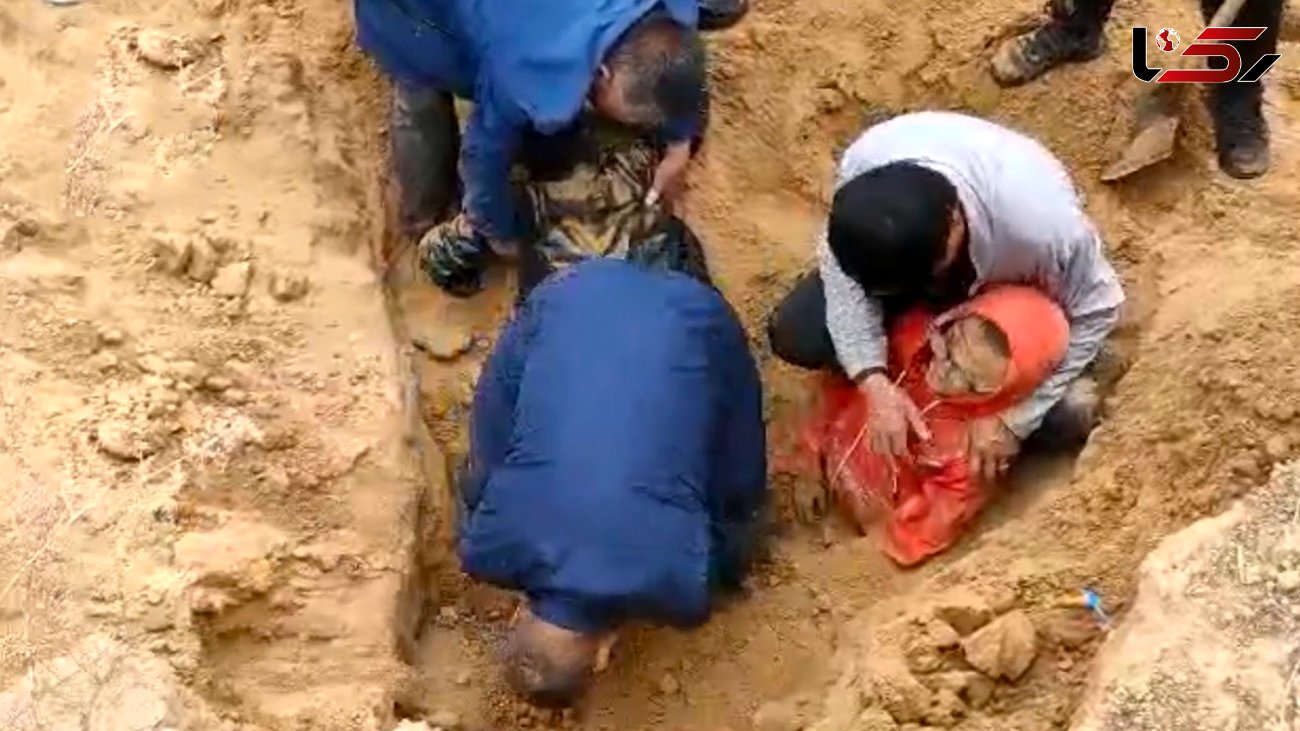 فیلم  2 کودک که زنده زنده دفن شده بودند ! + جزییات