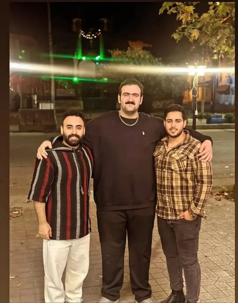 علی امین حسنی بازیگر نقش بهروز پایتخت 7