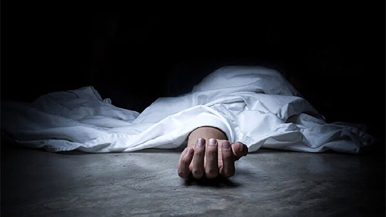 پیرزن 75 ساله تهرانی دختر 50 ساله اش را کشت + جزئیات