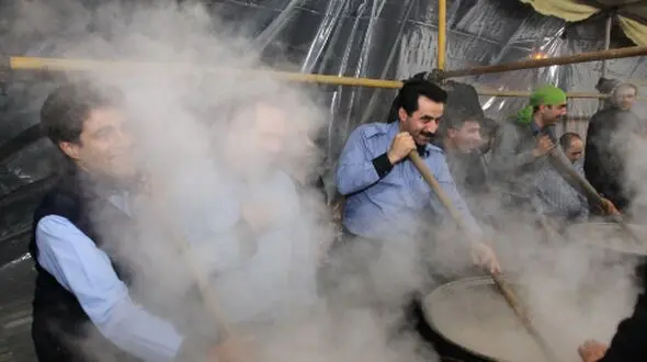 معروف ترین غذاهای نذری را بشناسید / عطر خوش نذری در سراسر ایران 