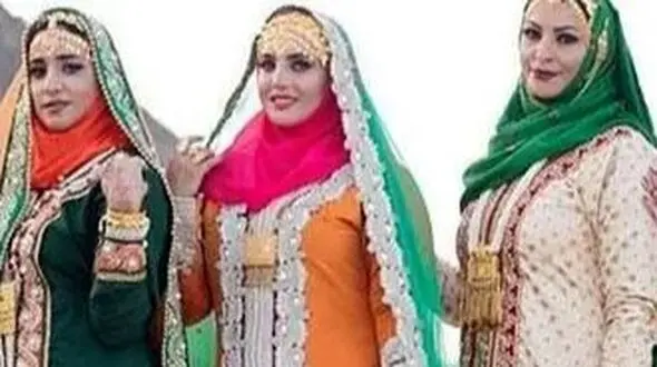 فیلم آواز محلی /  عشق و حال فقط جنوبیا حبیبی خوندن و پایکوبی رفتن افسردم باشی جون میگیری