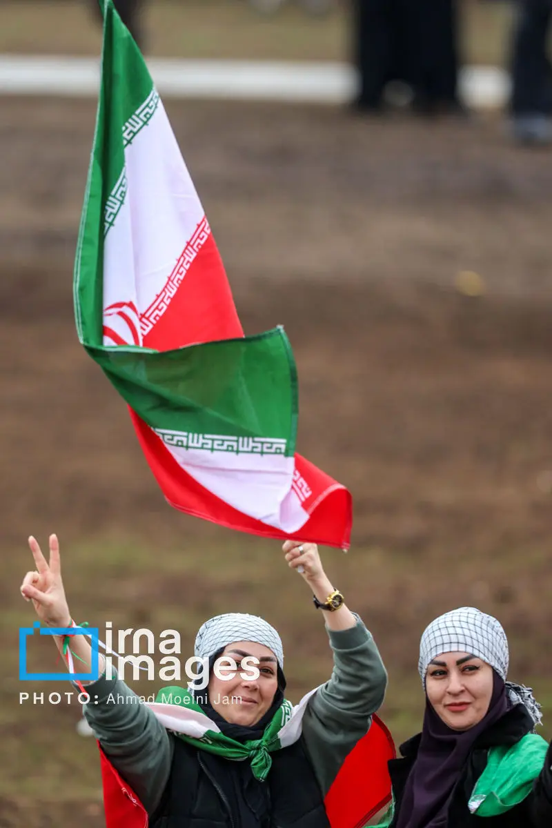 حضور مردم ایران در راهپیماتیی 22 بهمن 1404