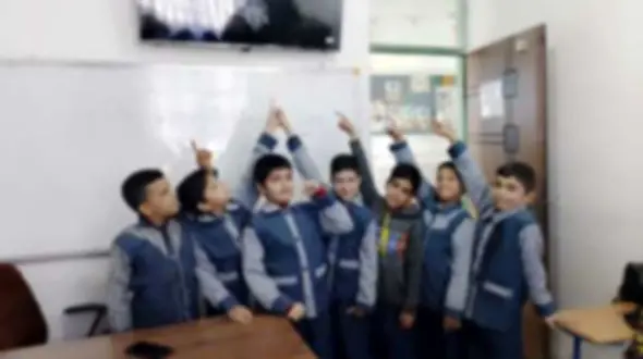 اقدام زیبای مادران دانش آموزان برای کلاس درس 