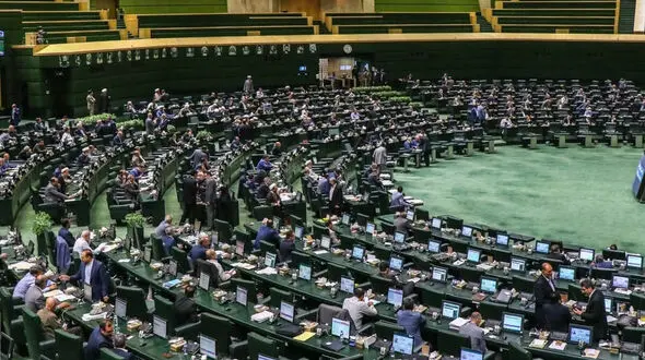ورود مجلس به ماجرای گم شدن روزانه ۲۰ میلیون لیتر سوخت 
