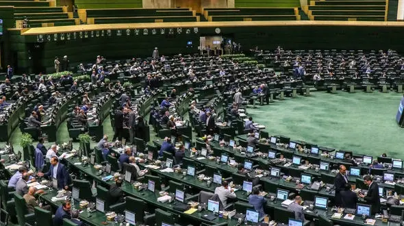 ورود مجلس به ماجرای گم شدن روزانه ۲۰ میلیون لیتر سوخت 