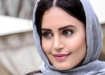 عکس ها /  نگاهی به دکوراسیون شیک و اشرافی الناز شاکر دوست/ از مبلمان لاکچری تا فرش ابریشمی و لوسترهای شاهانه !