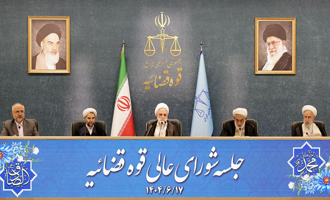 در حادثه بندر شهید رجایی دستگاه‌های متعدد و افرادی مقصر شناخته شده‌اند/ به هیچ وجه نباید اجازه دهیم بنگاه‌های کوچک و بزرگ اقتصادی و تولیدی لطمه بخورند 