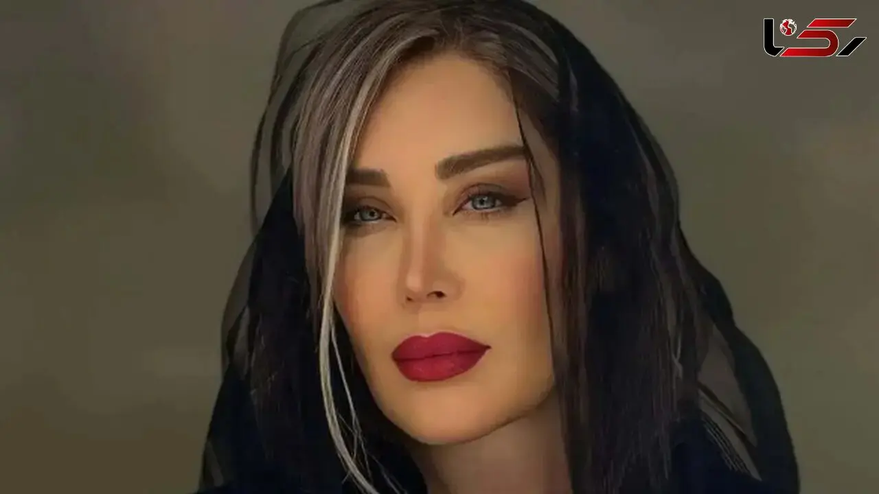 استایل شیک سارا منجزی‌ پور با کت مخملی / جدیدترین عکس همسر محمد علیزاده بعد از خداحافظی از بازیگری