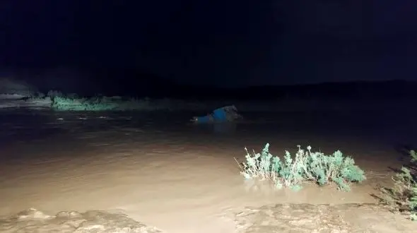 نجات جان راننده خودرو گرفتارسیل در روستای سولوجه شهرستان هریس