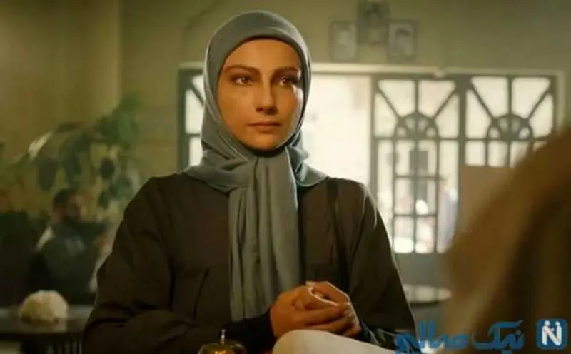 محیا دهقانی در دو نیمه ماه