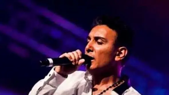 دانلود آهنگ شکوهمند شادمهر عقیلی ! /  به نام گرمی عشقت مثل آتیشه !