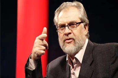 نادر طالب زاده کیست؟ / او چگونه پس از بازگشت از امریکا مجری صدا و سیما شد؟ + بیوگرافی