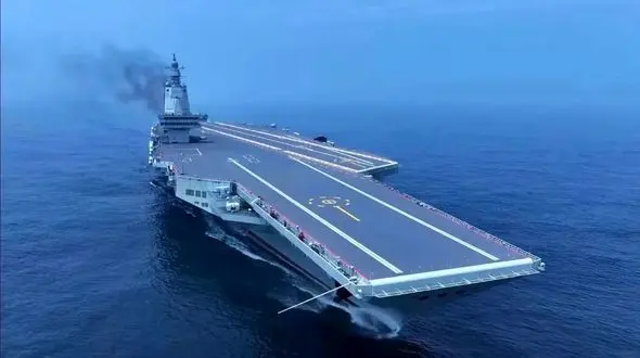 رونمایی از ناوهواپیمابر فوجیان؛ آیا جدیدترین ناو چین از مدل‌های آمریکایی برتر است؟