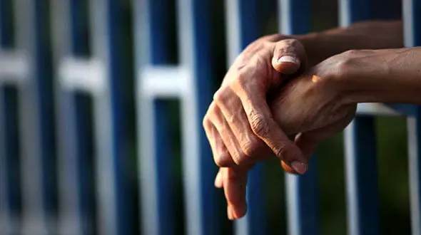 سرمایه مرد مشهدی در بانک جی سی جی مالزی به یغما رفت