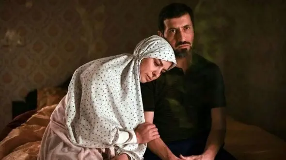 نگاهی به حواشی فیلم صیاد/علی سرابی و مارال بنی آدم،زن و شوهری که با هم دراین فیلم بازی کردند