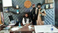 حضور طالبان در کاخ ریاست جمهوری / فیلمی دردناک از خروج مردم افغانستان از کشور + بیانیه اشرف غنی