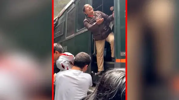 فیلم تصادف دو قطار در راه آهن ماچو پیچو