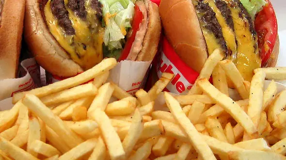 غذای سرخ شده نخورید + دلایل 