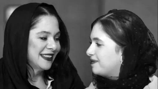 نفس بازغی: مستانه مهاجر برای من مثل مادر نیست! رابطه ما مادر و دختری نیست...