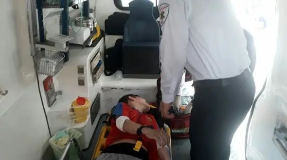 فوران خون از سر پسر 12 ساله / مرگ تلخ  هنگام ورزش در عبدل آباد +عکس