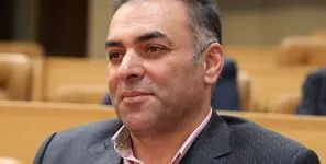 حدود ۵ درصد فعالان صنف پارچه فروشان در جنگ  از بازار خارج شدند/ وقتی کارفرما برای حفظ کارگر خانه می‌فروشد؛ روایت یک صنف زیر فشار رکود