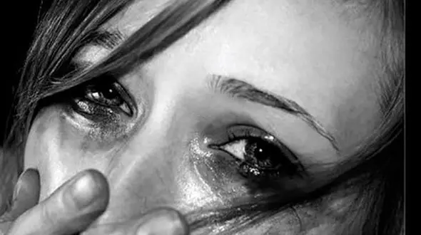 تن فروشی صدف 16 ساله در دوبی / طلبکار عمویم مرا ربود و ...