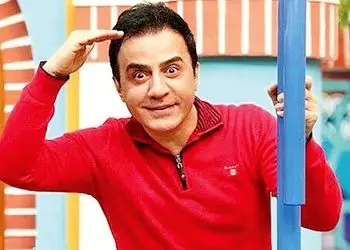 دلنوشته احساسی عمو پورنگ درباره دلتنگی در استوری جدیدش/ یک وقتایی حتی اشک هاتم نمی تونه مرهم دلتنگیت بشه!