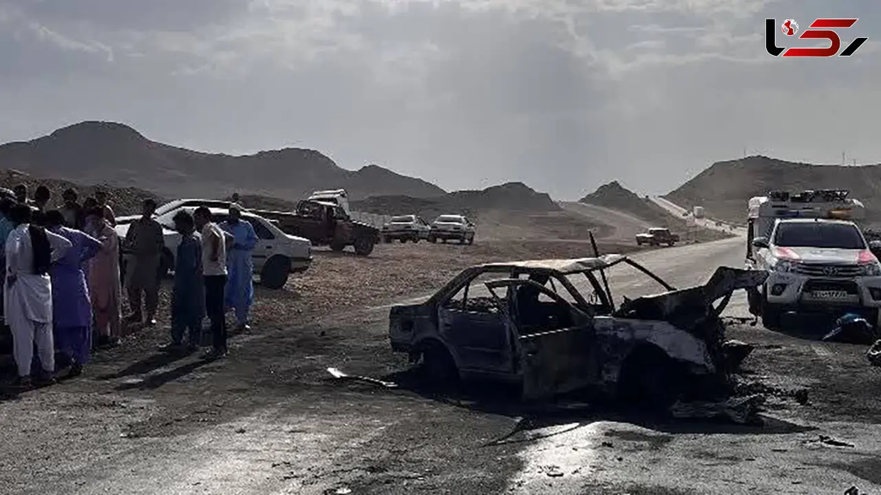 عکس های مرگ آتشین کودک و پدر و مادرش در تصادف شاخ به شاخ / صحنه دردناک در جاده خاش رخ داد