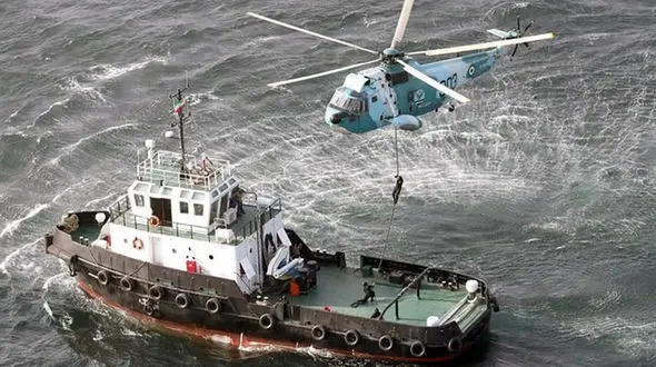 امنیت دریایی زیر بال‌های نیروی هوایی ارتش و سپاه / اقتدار ایران در خلیج فارس،‌ نقطه پایان حضور نیروهای فرامنطقه‌ای‌