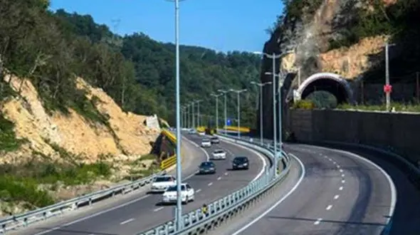 پیشرفت مناسب طرح ازادراه تهران - شمال