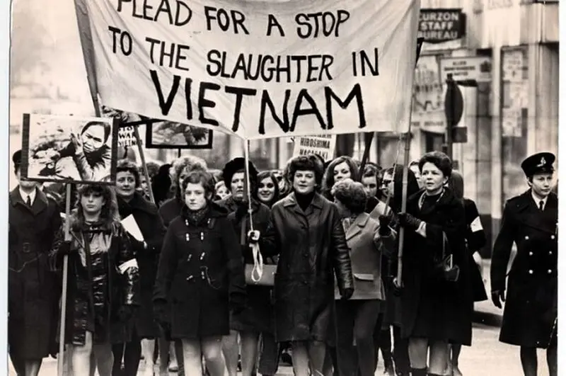 6_demonstrations-1968-jan-jun-anti-vietnam-war-protest-march-carrying-their-banner-reading-the-women-of-great-britain-plead-for-a-stop-to-the-slaughter-in-vietnam-more-than-400-women-march-alon-760x506