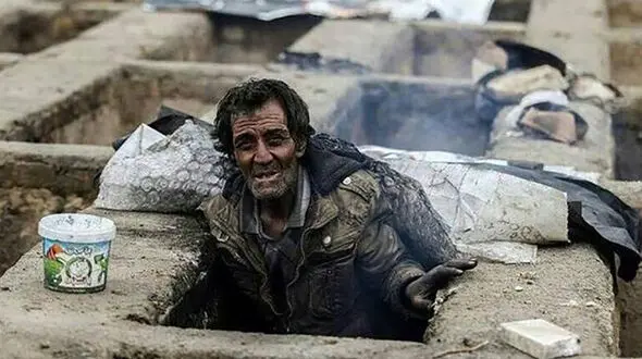  اعتیاد؛ قاتل خاموش اقتصاد / چگونه درمان و ترک اعتیاد به بهبود اقتصاد جامعه کمک می کند؟ 
