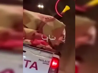 فیلم / بازاداشت مردی که صدای پهباد شاهد در می آورد و همه را می ترساند