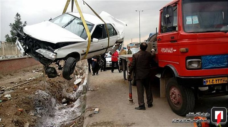 واژگونی خودروی سواری یک مصدوم بر جای گذاشت 