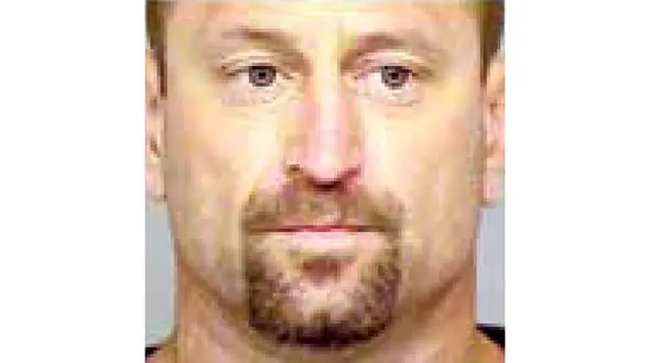 ردیابی دزد نقابدار از آثار برجای مانده در توالت