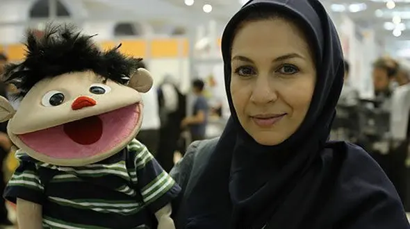 مهاجرت نگار استخر برای همیشه از ایران ! / دگرگونی کامل با دخترش در کانادا !