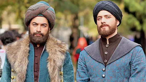 چرا اکران فیلم سینمایی مست عشق به تعویق افتاد؟