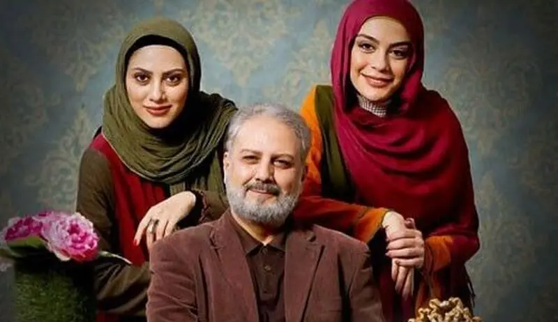 مارال و مونا فرجاد و پدرشان