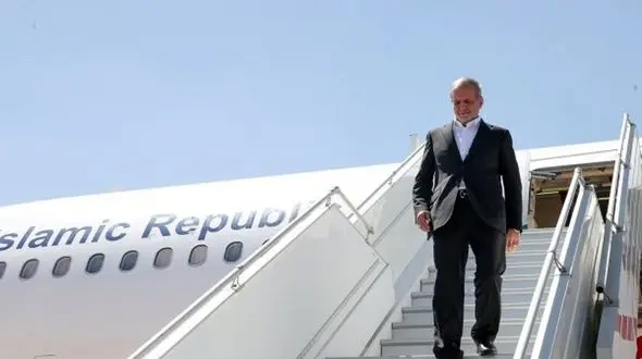 پایان سفر رسمی رئیس‌جمهور به پاکستان/ دکتر پزشکیان اسلام‌آباد را به مقصد تهران ترک کرد