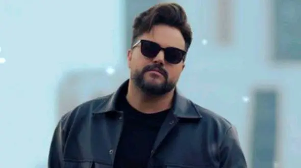 دانلود آهنگ بهشته من از علی عبدالمالکی / می خوام اسممو بهت لو بدم امشب