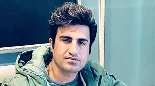 دانلود ریمیکس آواز باشکوه محسن لرستانی  / آهنگ دﺧﺘﺮه ﺣﻮر و ﭘﺮی ﻟﻴﻠﺎ ﺟﺎن ﭼﺸﻢ ﻋﺴﻠﻰ 