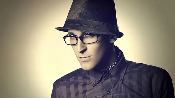 هنرمندان برای مرتضی پاشایی جشن تولد گرفتند
